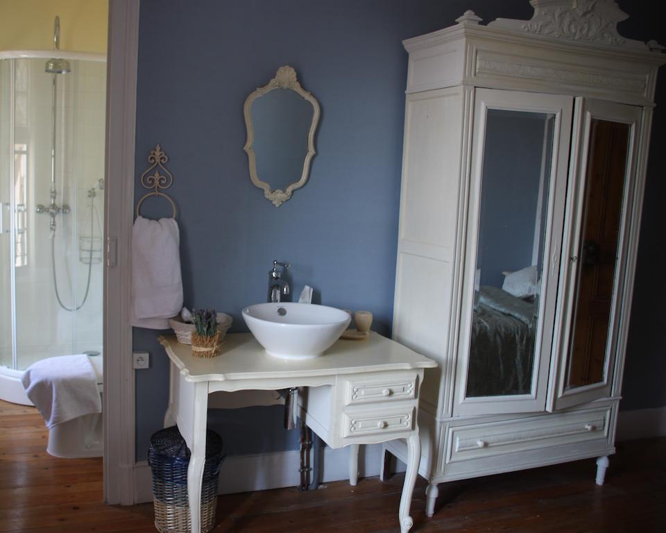L'Entree Chambres D'Hotes Bar & Restaurant Castillonnès Стая снимка